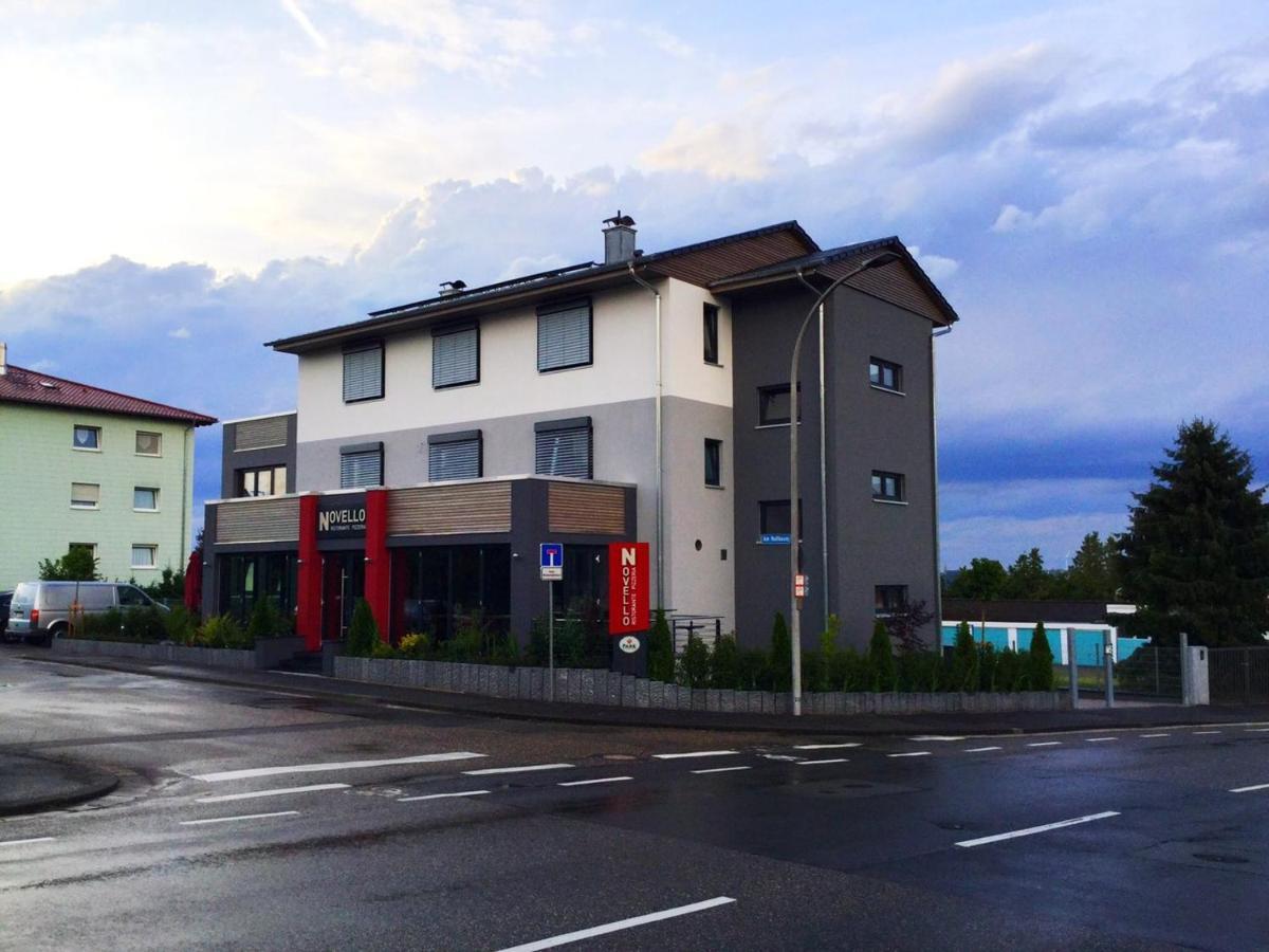 Ferienwohnung Nikolena ピルマゼンス エクステリア 写真