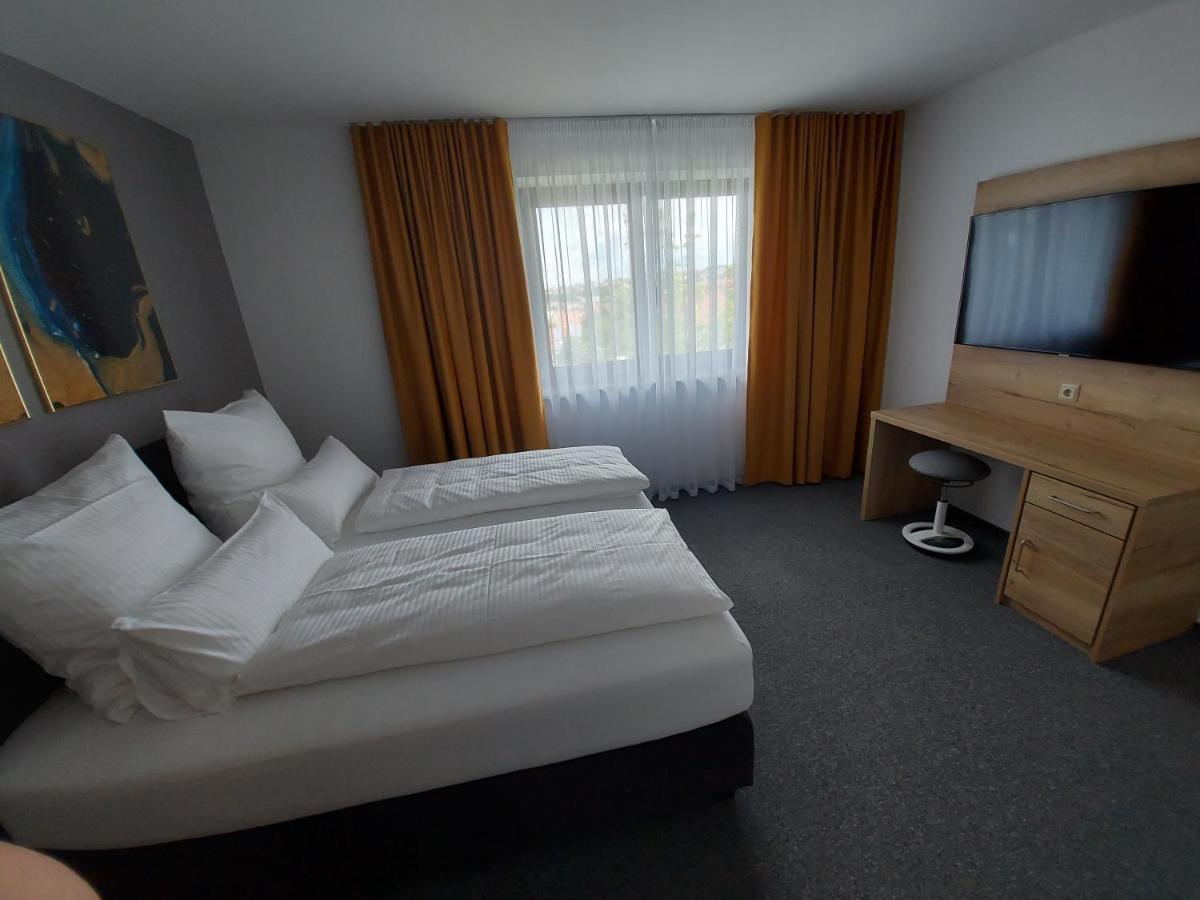 Ferienwohnung Nikolena ピルマゼンス エクステリア 写真