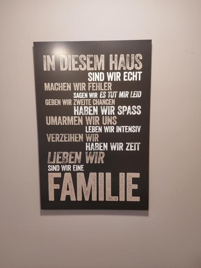 Ferienwohnung Nikolena ピルマゼンス エクステリア 写真